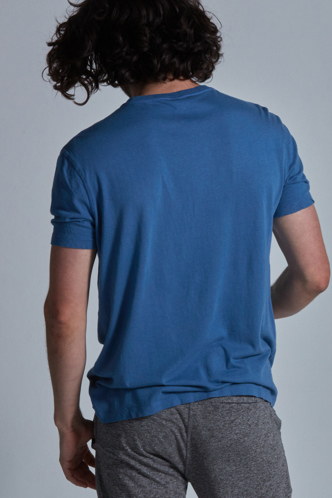 ONNO bamboo t-shirt Unpatched, Nic is 5'11" and wearing size M.