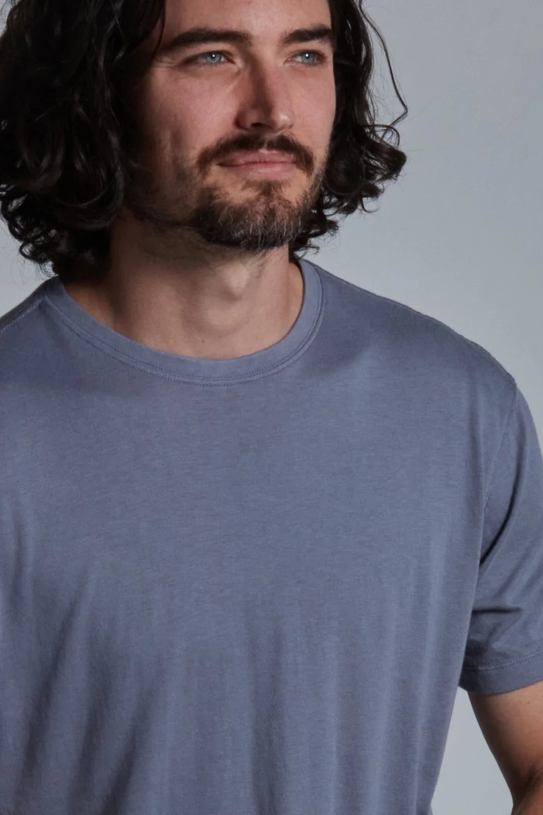 ONNO bamboo t-shirt in Stone, Nic is 5'11" and wearing size M.