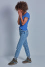 ONNO beechwood t-shirt in Sea Blue, Sage is 5'7" and wearing size XS.