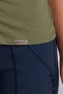 ONNO organic cotton t-shirt in Cypress, Christina is 5'9" and wearing size S.